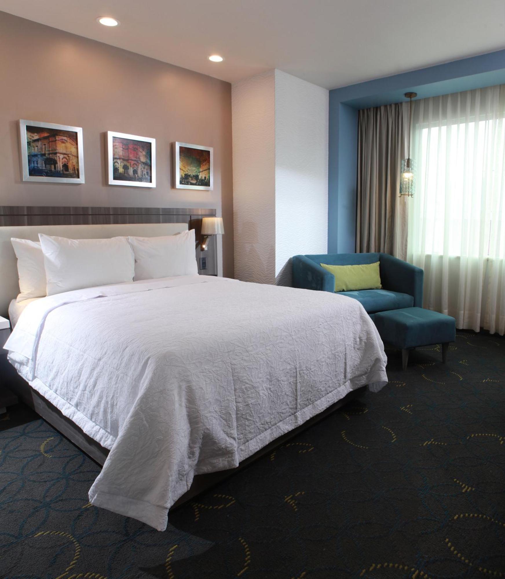 Hampton Inn & Suites By Hilton Aguascalientes Aeropuerto Exterior photo